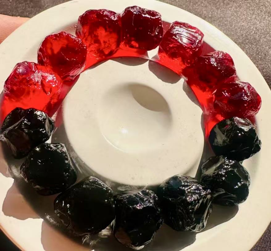Red & Black Crystal Beaded Bracelet – The Warrior’s Fusion of Passion & Protection product photo